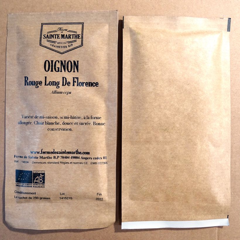 Example of Cipolla rossa Rouge long de Florence Bio - Ferme de Sainte Marthe sacchetto di 250 semi circa as you get